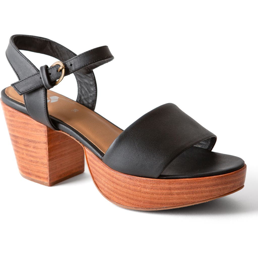 Fortress Hannah Platform Clog Sandal In Black