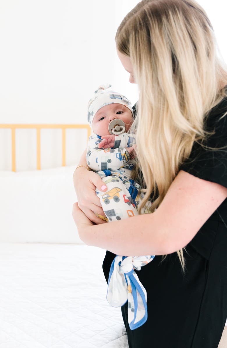 Copper Pearl Newborn Knotted Gown, Alternate, color, Diesel