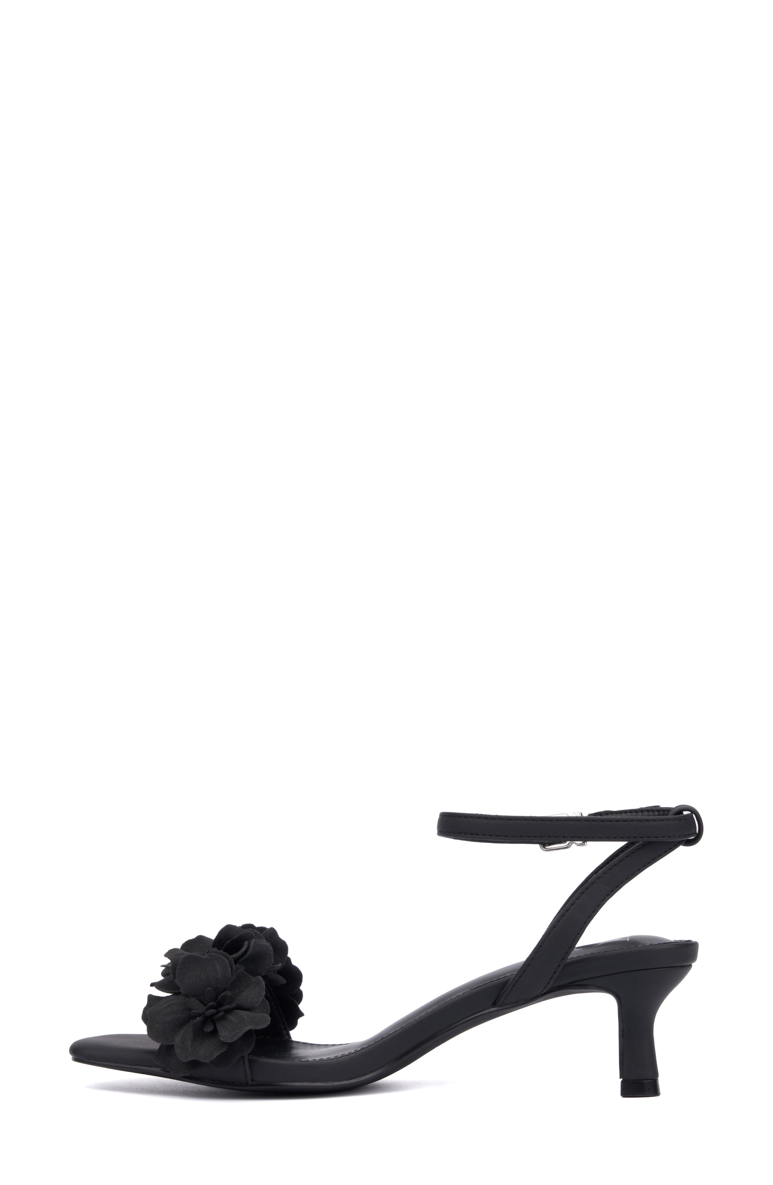 NEW YORK AND COMPANY Gwendolyn Flower Strap Sandal, Alternate, color, 