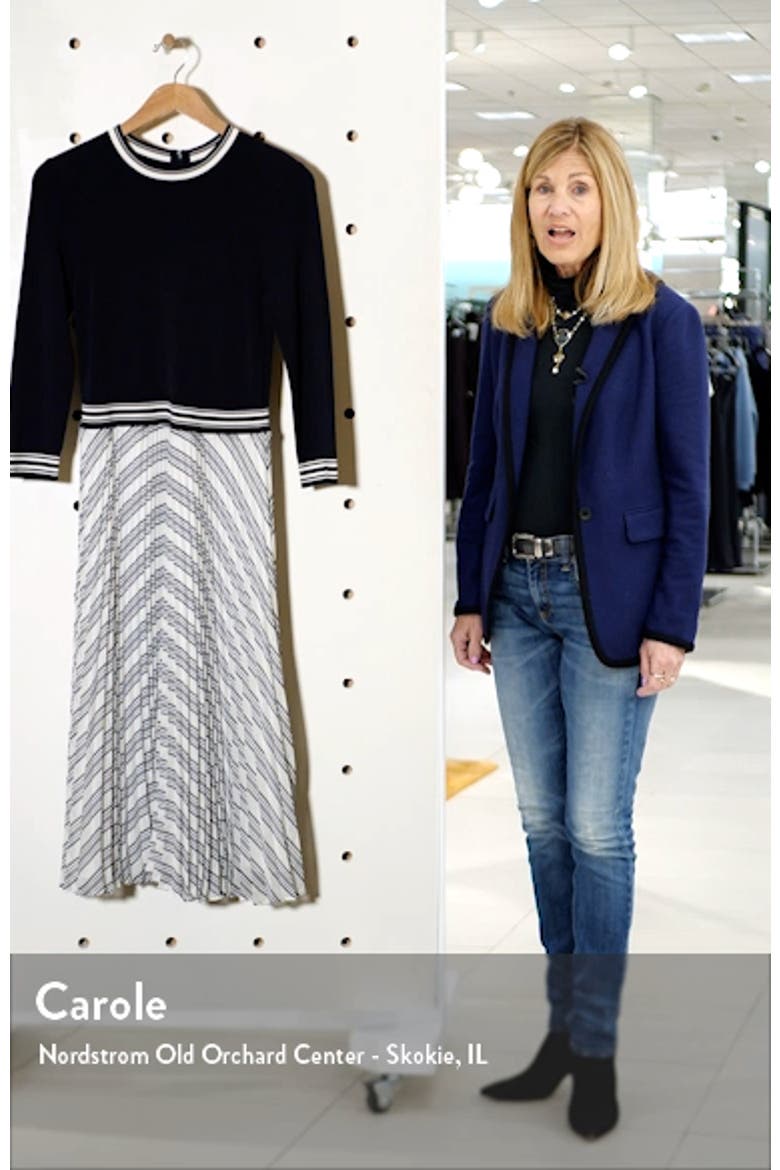 Faustaa Three Quarter Sleeve Midi Dress video