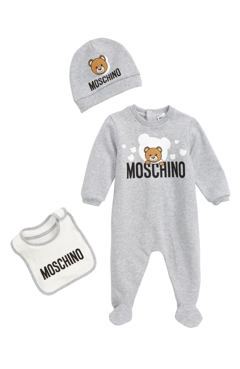Moschino Bear Cloud Graphic Footie, Cap & Bib Set, Main, color, 