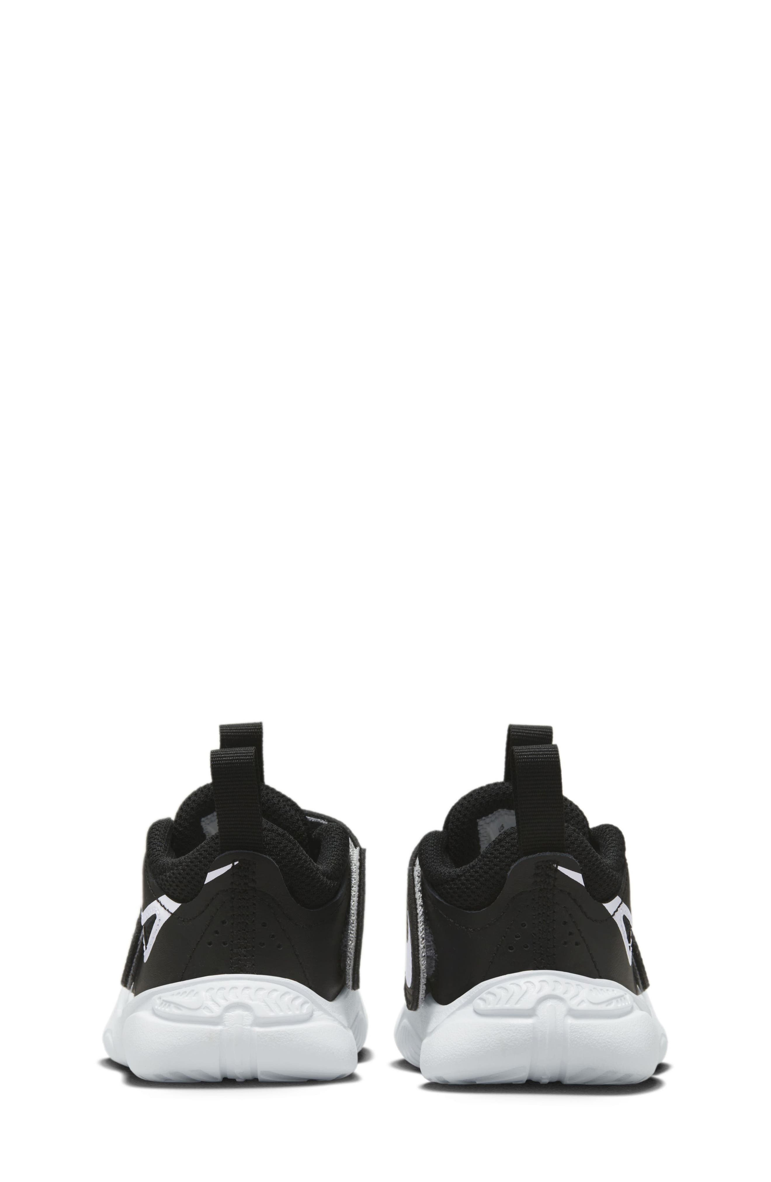 Nike Kids' Team Hustle D 11 Basketball Sneaker, Alternate, color, 