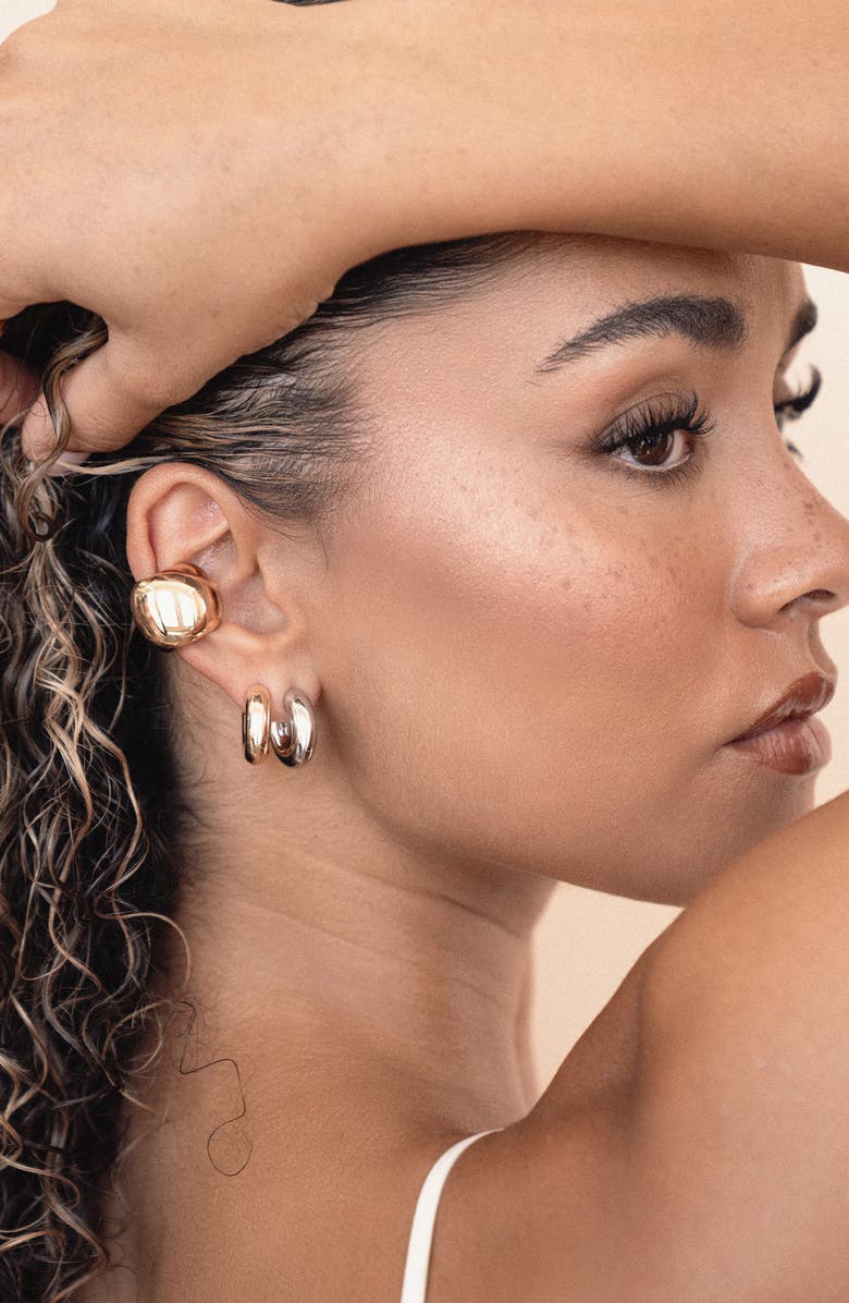 Ettika Mini Thick Classic Hoops, Alternate, color, Gold