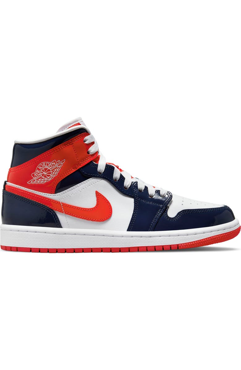 Jordan Air Jordan 1 Mid SE Basketball Shoe, Alternate, color,