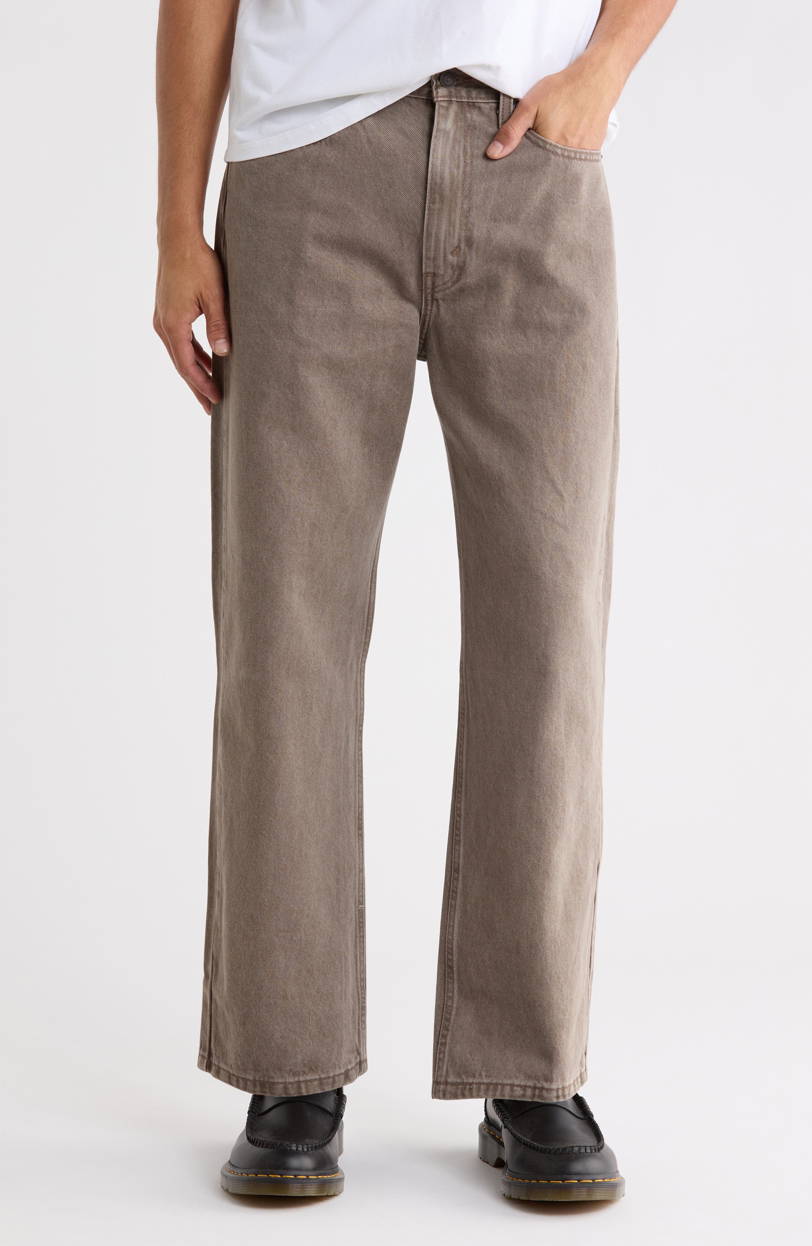 565 Regular Rise Loose Straight Jeans