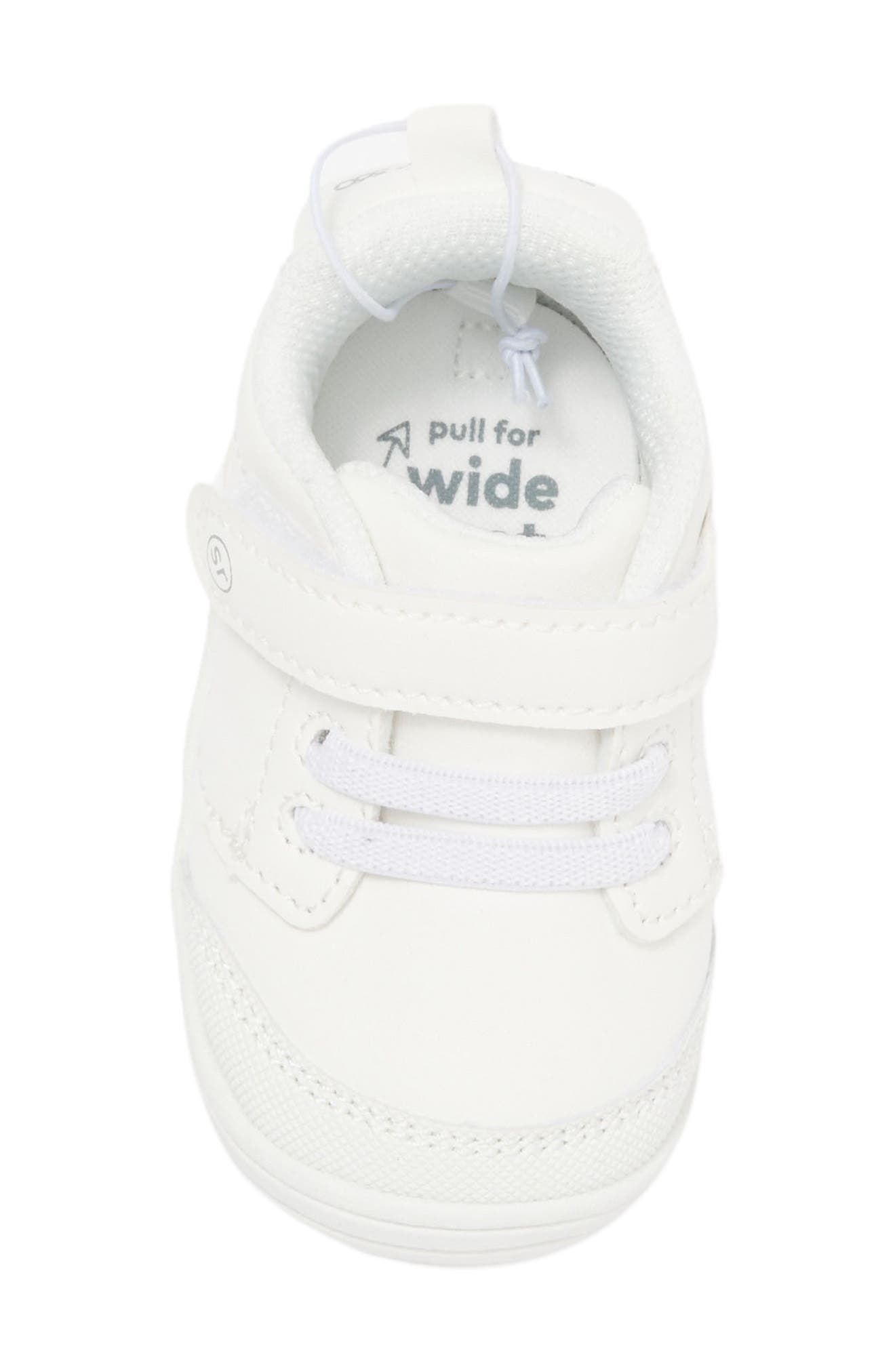 Stride Rite Taye 2.0 Sneaker, Alternate, color, 