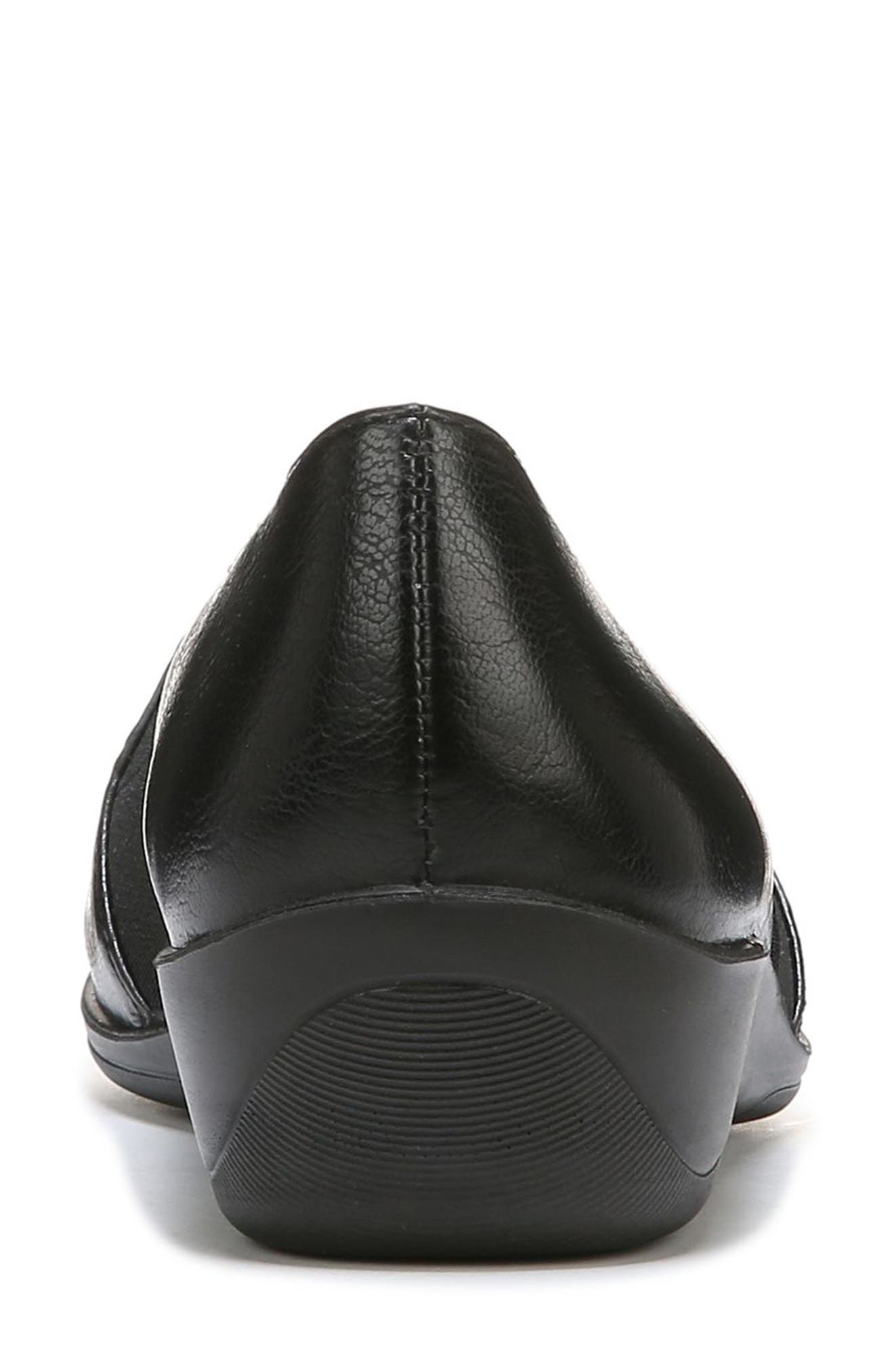 LifeStride Isabelle Loafer - Wide Width Available, Alternate, color, 