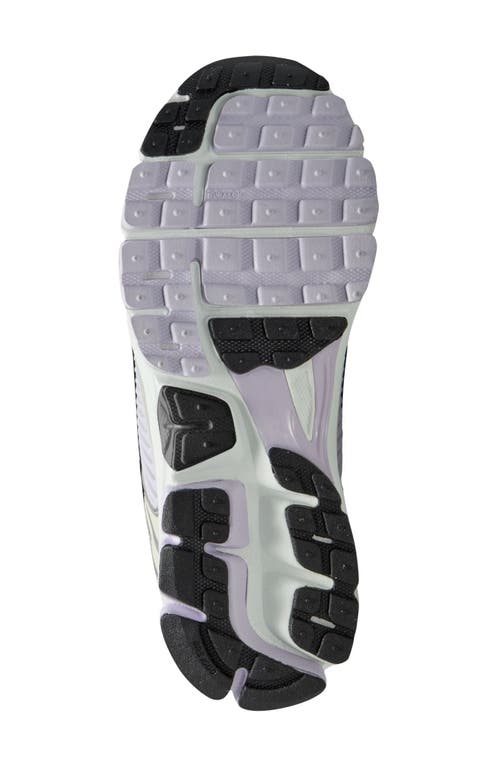 Nike Zoom Vomero 5 Sneaker In Multi