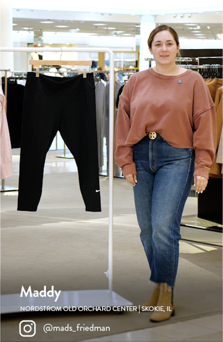 One Capri Leggings, sales video thumbnail