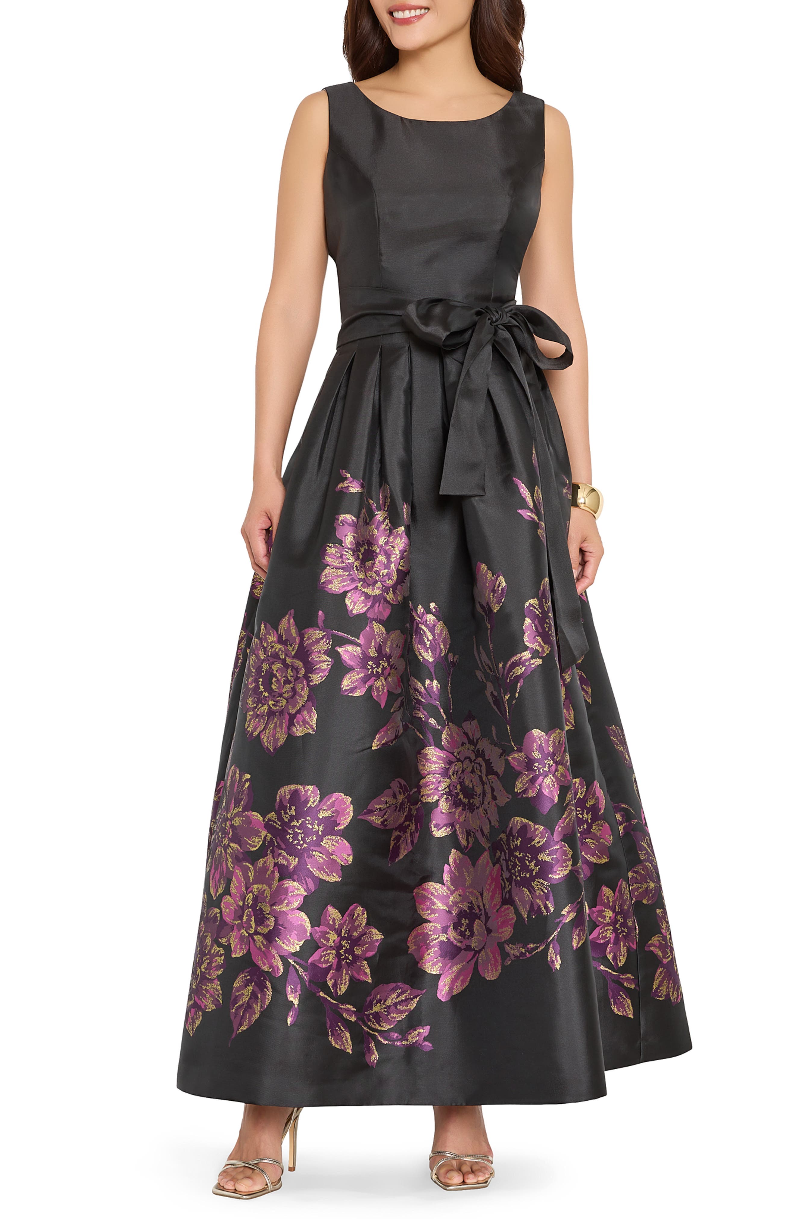 selected BLACK CRANBERRY