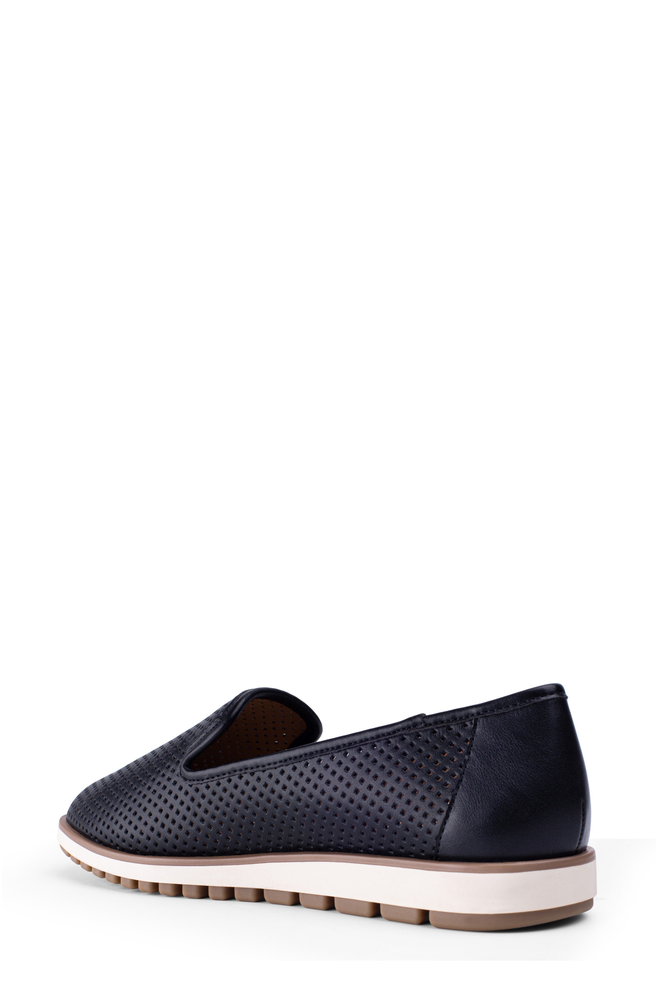Me Too Bonni Loafer, Alternate, color, Black
