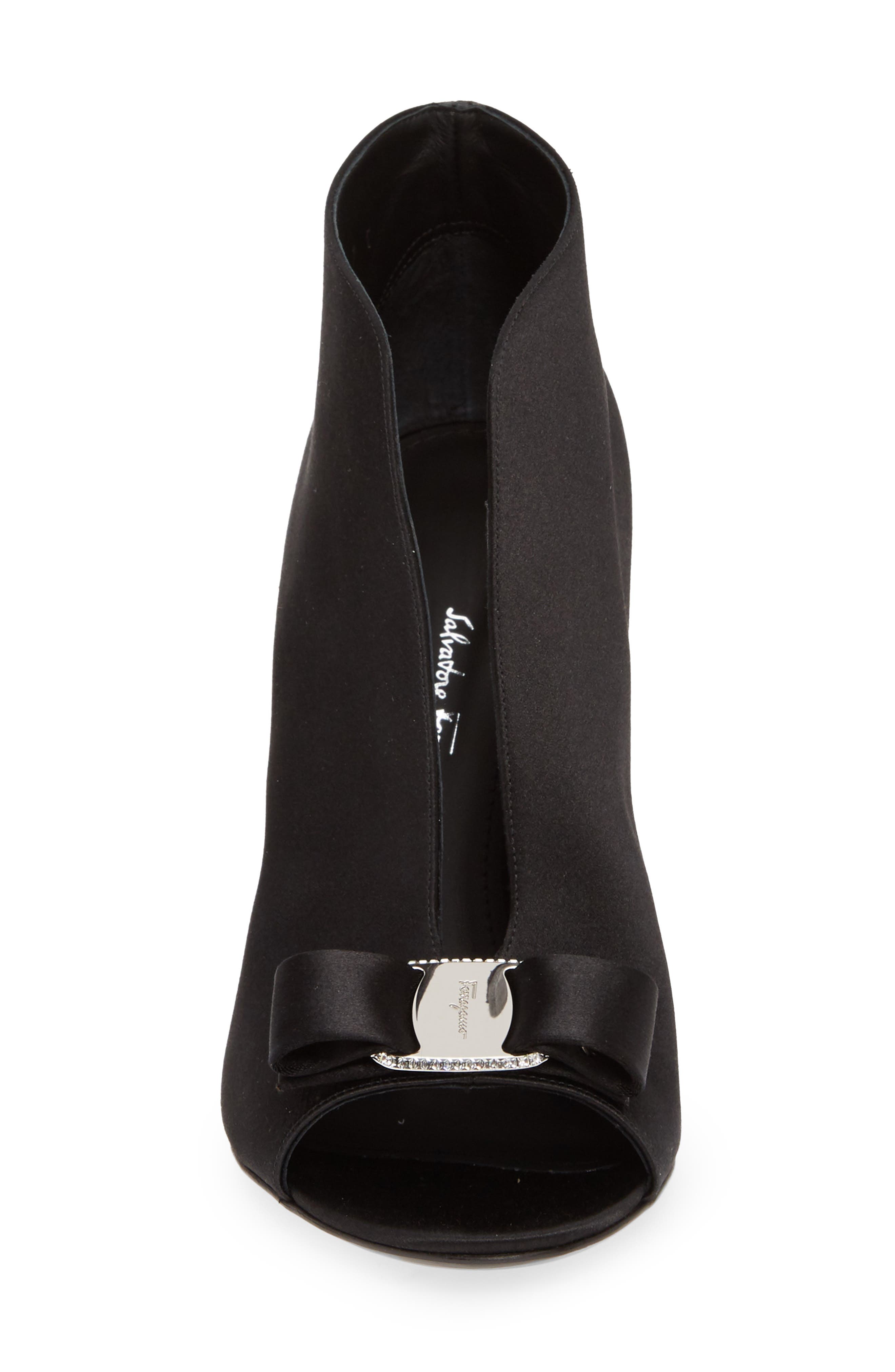 FERRAGAMO Salvatore Ferragamo Lara Peep Toe Bootie, Alternate, color, 