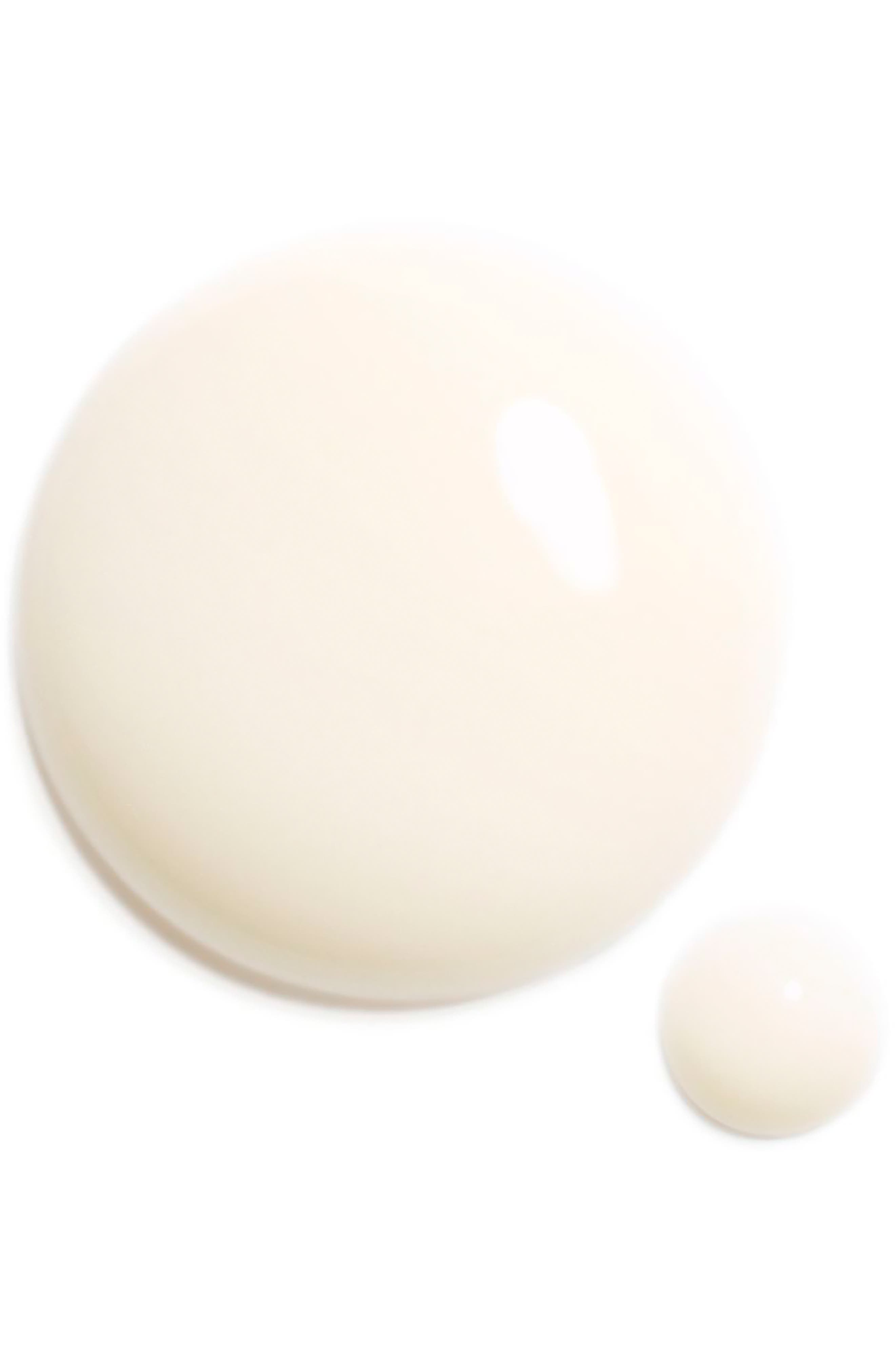 CHANEL SUBLIMAGE L'ESSENCE FONDAMENTALE Ultimate Redefining