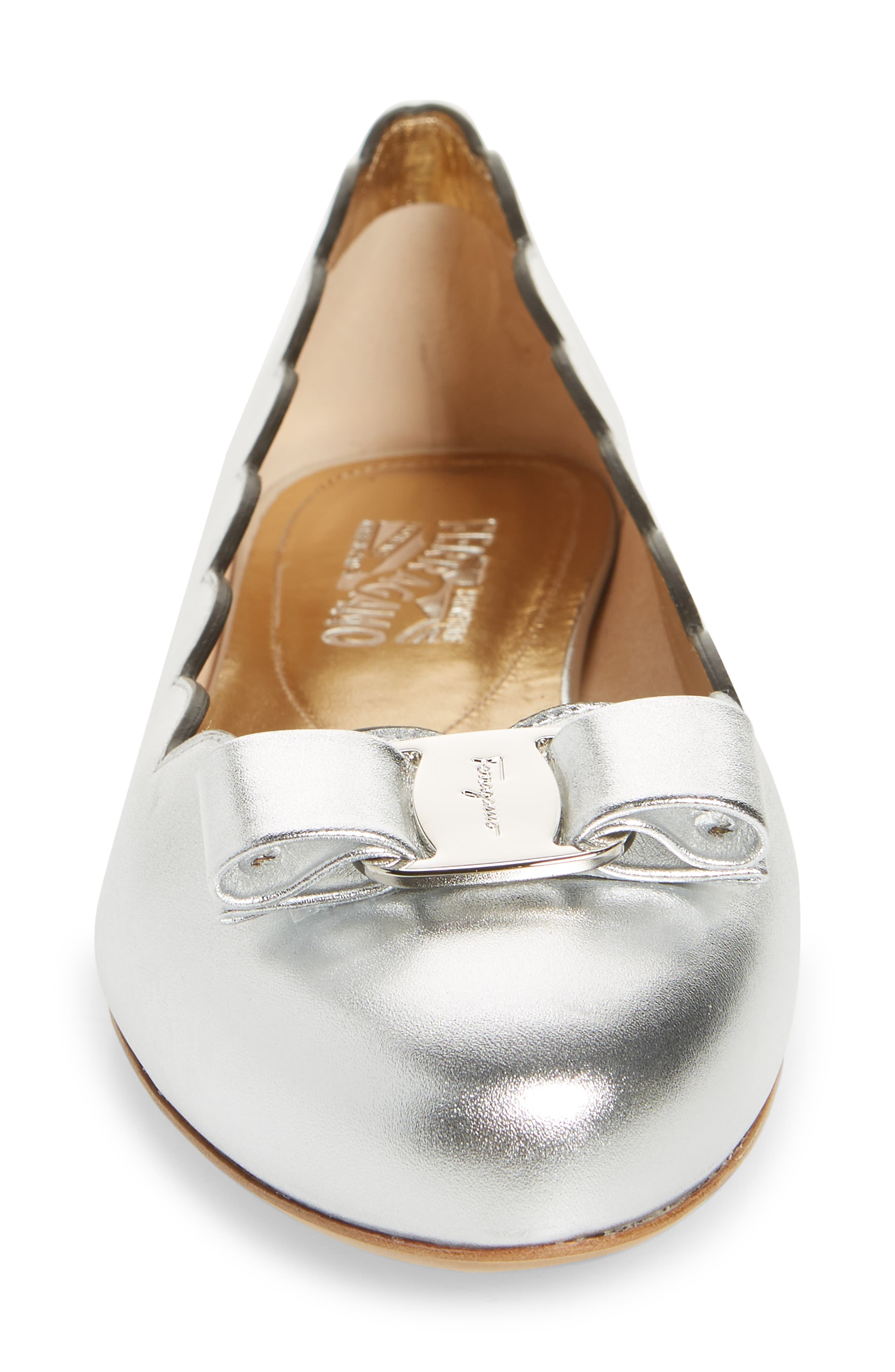 Salvatore Ferragamo Varina Shell Flat, Alternate, color, ARGENTO