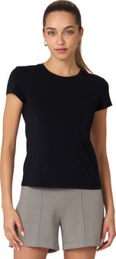 Rebody Active Rebody Essentials Fitted Short Sleeve Top