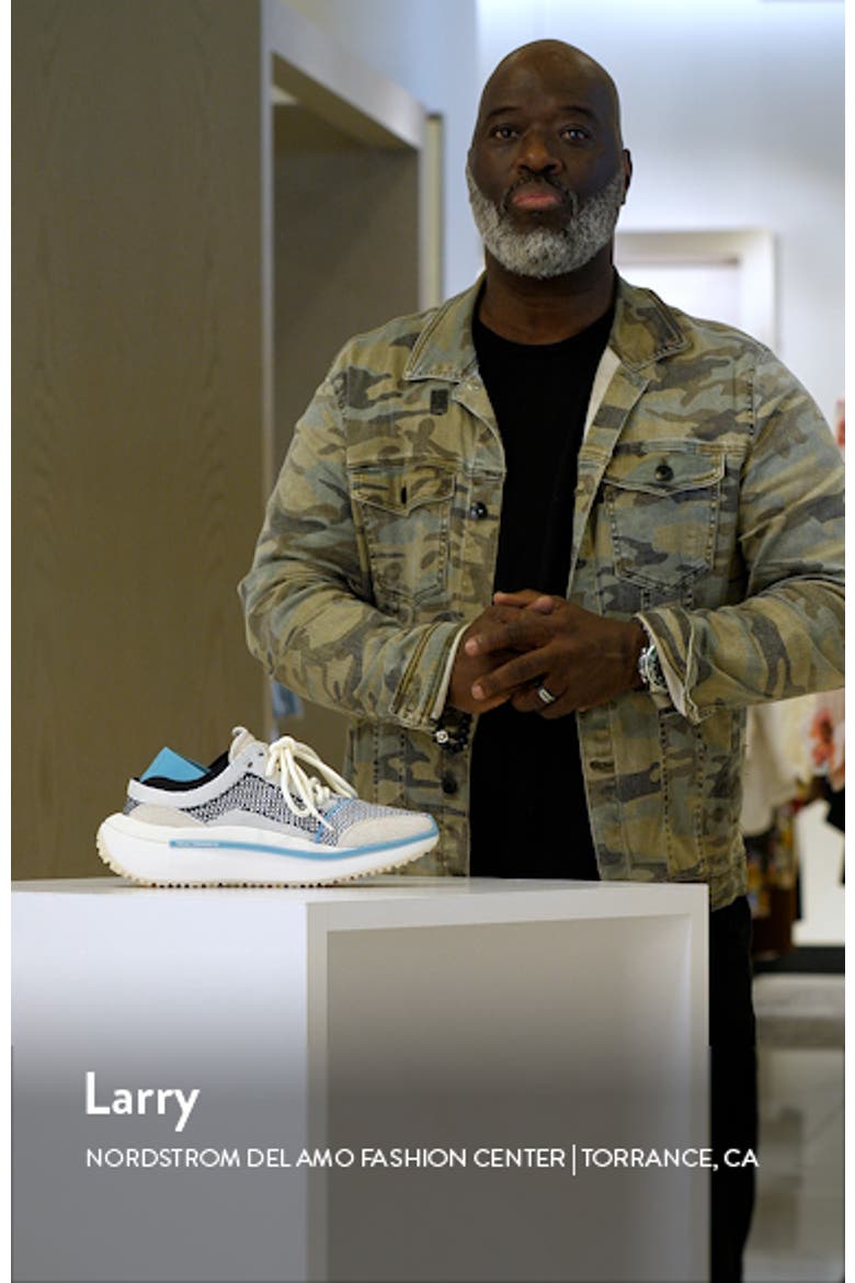 Qisan Knit Mixed Media Sneaker video