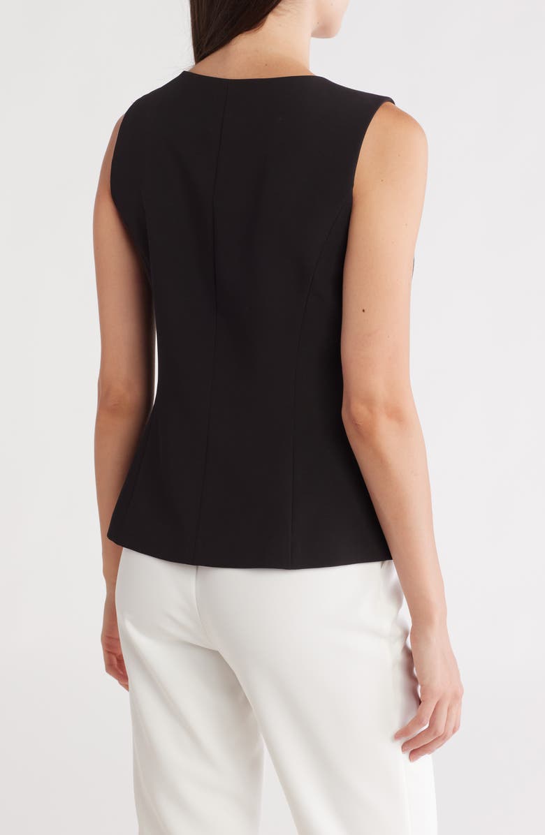 Scoop Neck Vest