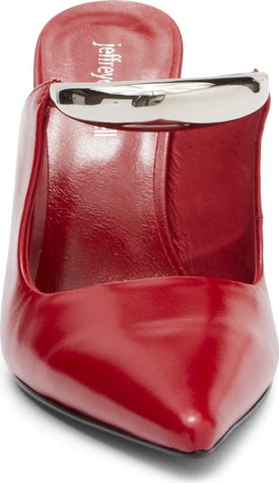 Mindful Pointed Toe Pump