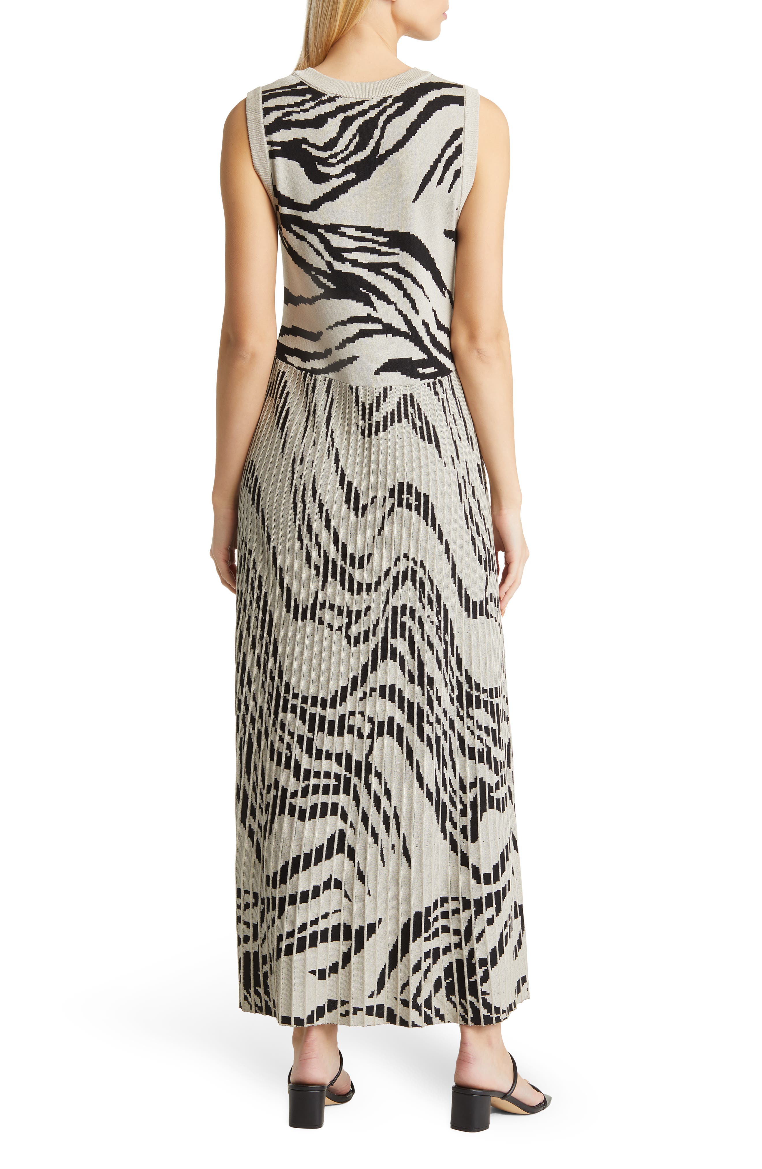 Misook Zebra Jacquard Pleated Knit Maxi Dress (Women) | Nordstrom
