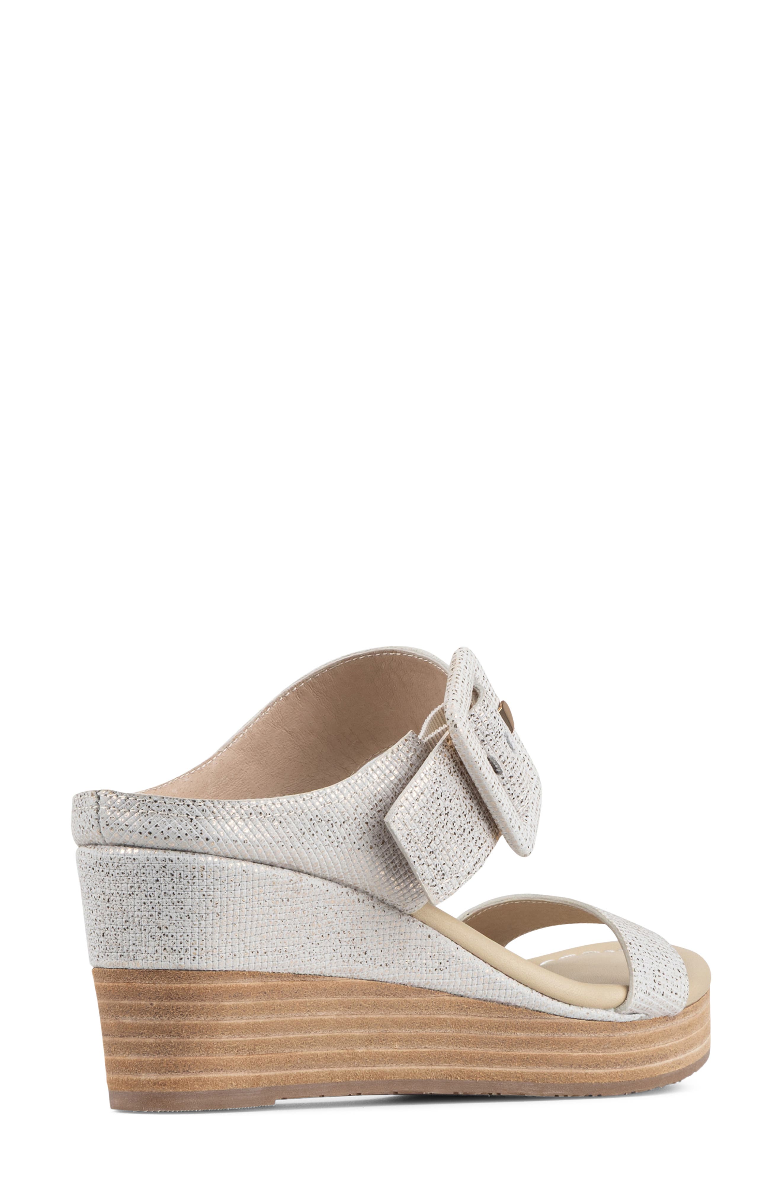 Donald Pliner Gizelle Platform Wedge Sandal, Alternate, color, Platinum