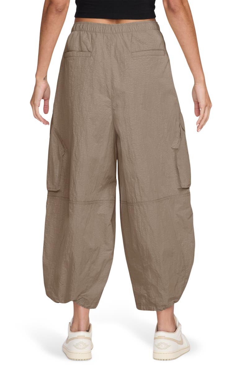 Jordan Flight Crop Parachute Pants, Alternate, color, 247 Khaki/Khaki