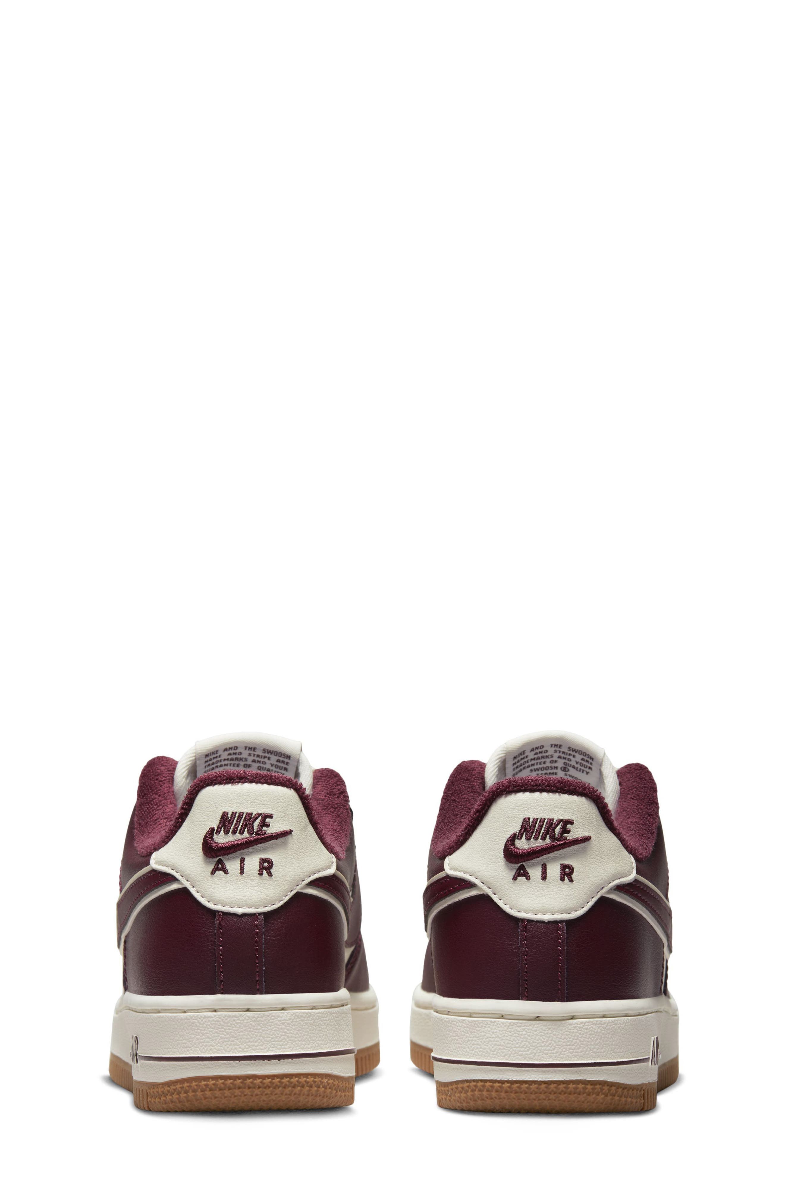 Nike Air Force 1 LV8 Basketball Sneaker, Alternate, color, 