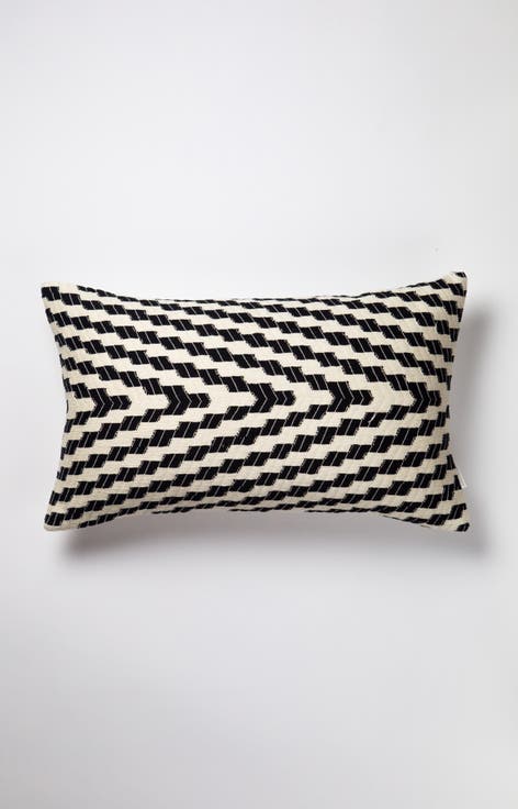 Almolonga Handwoven Cotton Zig Zag Throw Pillow