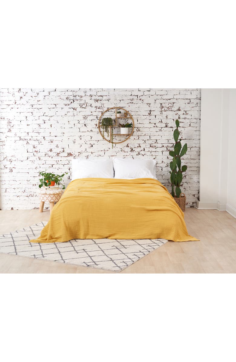 carol & frank Ryker Dandelion King Gauze Coverlet Bedspread, Main, color, Yellow