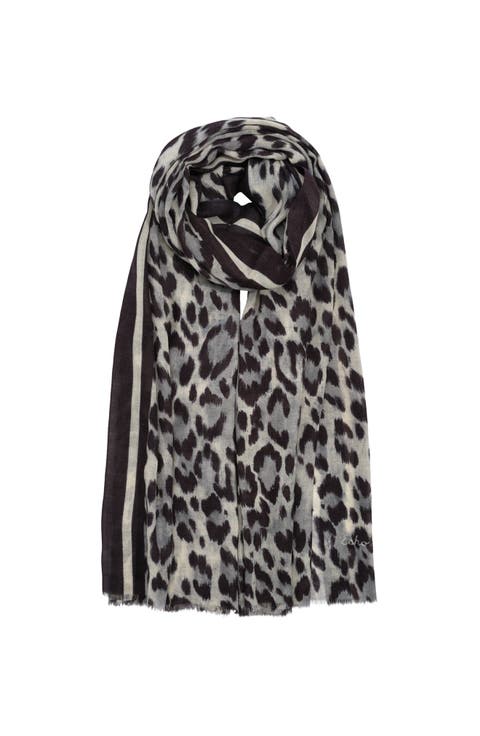 Leopard Wrap