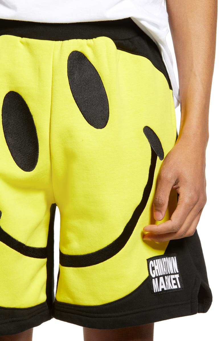 MARKET Chinatown Market Men's Big Smiley Sweat Shorts, Alternate, color, 