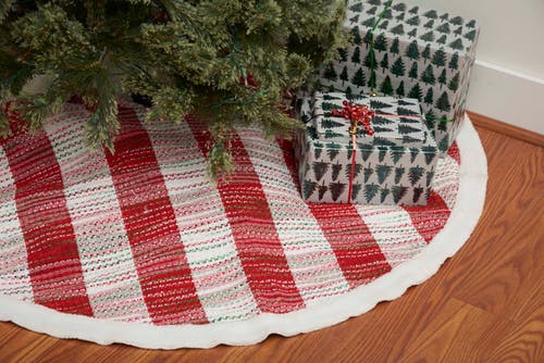 C & F Home C&f Home Christmas Woven Mélange Tree Skirt In Red