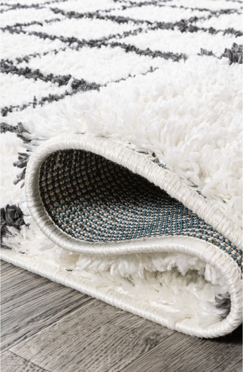 JONATHAN Y Arenal Geometric Grid Shag Area Rug, Alternate, color, White/Gray