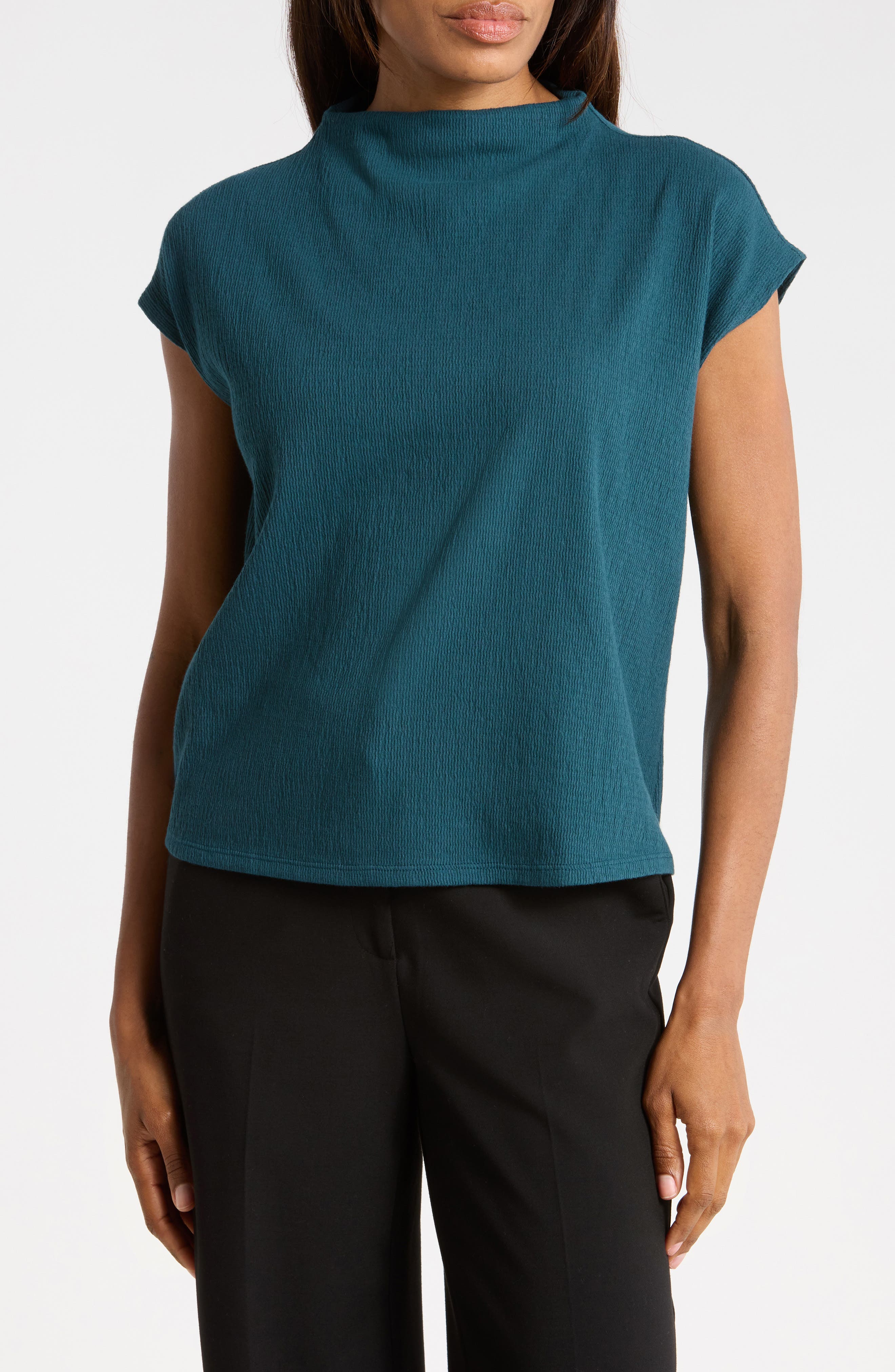 selected FUNNEL NK TOP
