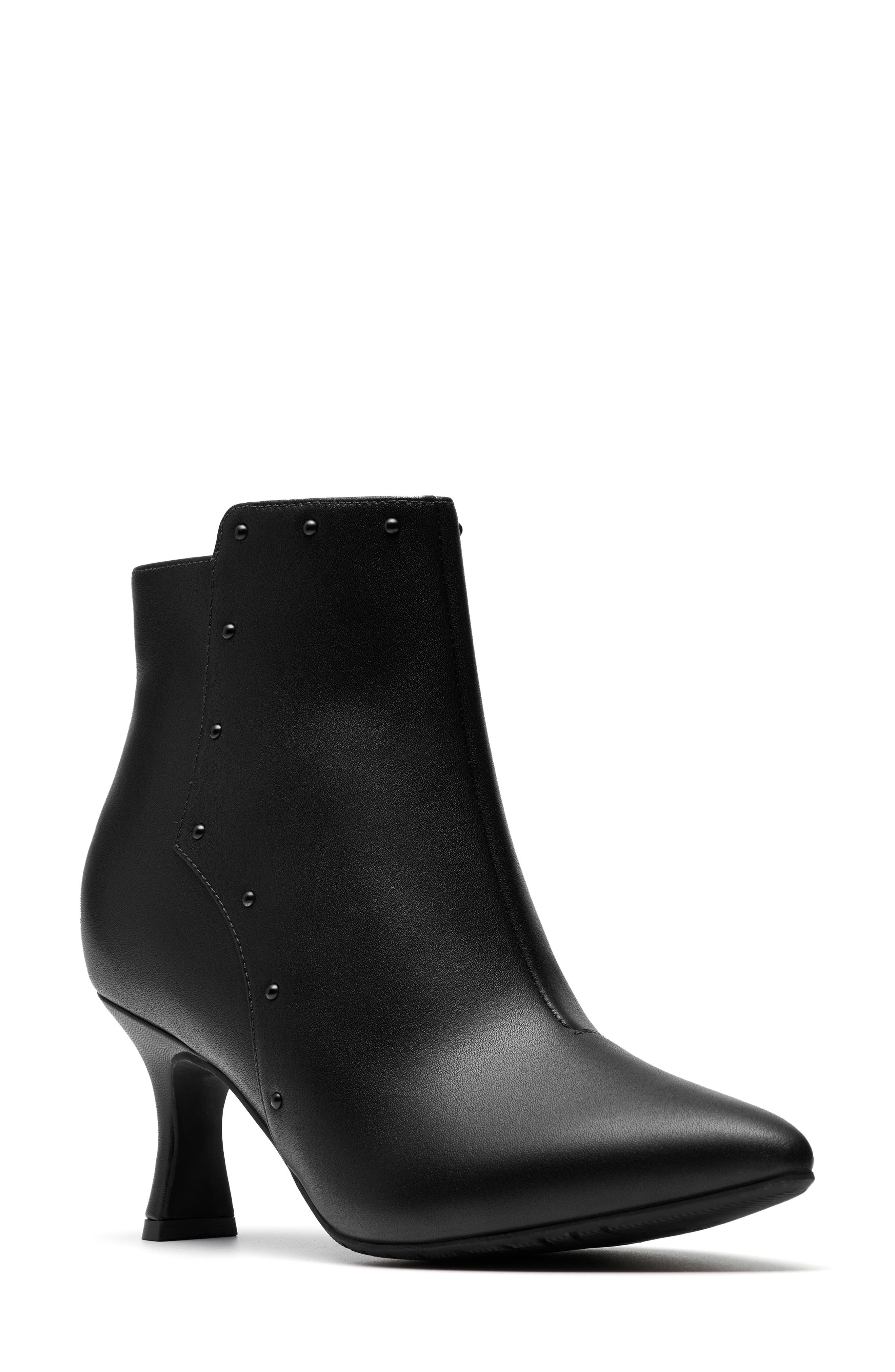 Clarks® Kataleyna Madi Pointed Toe Boot