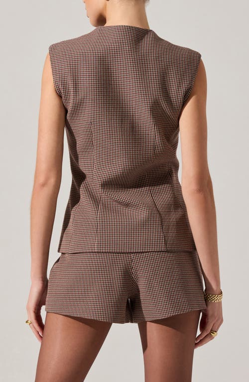 Astr The Label Giselle Check Vest In Brown