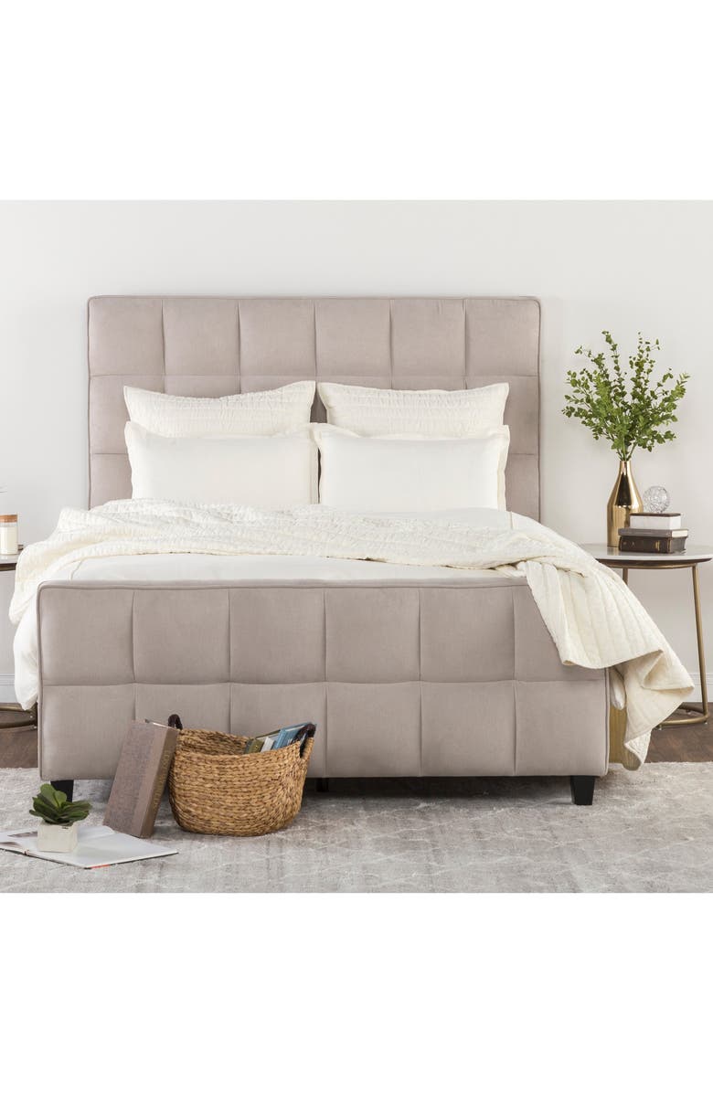 Villa Home Collection Heirloom Quilt, Alternate, color, 