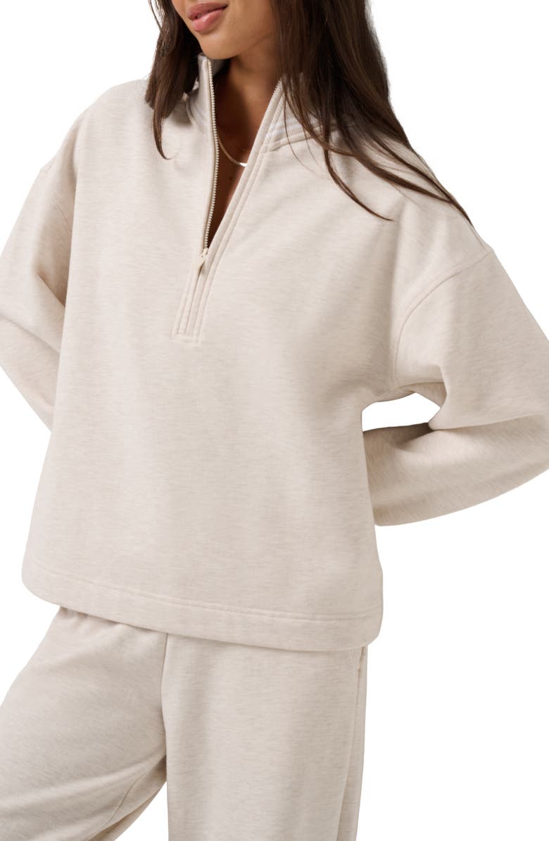 TravisMathew Cloud Fleece Clubside Half Zip Sweatshirt, Alternate, color, Heather Brazilian Sand