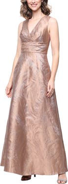 Alex Evenings Metallic Sleeveless Jacquard Gown