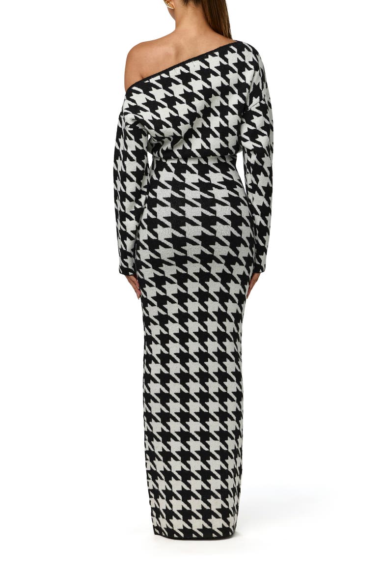 Off the Shoulder Houndstooth Sweater Maxi Dress, Alternate, color, HOUNDSTOOTH BLACK/WHITE