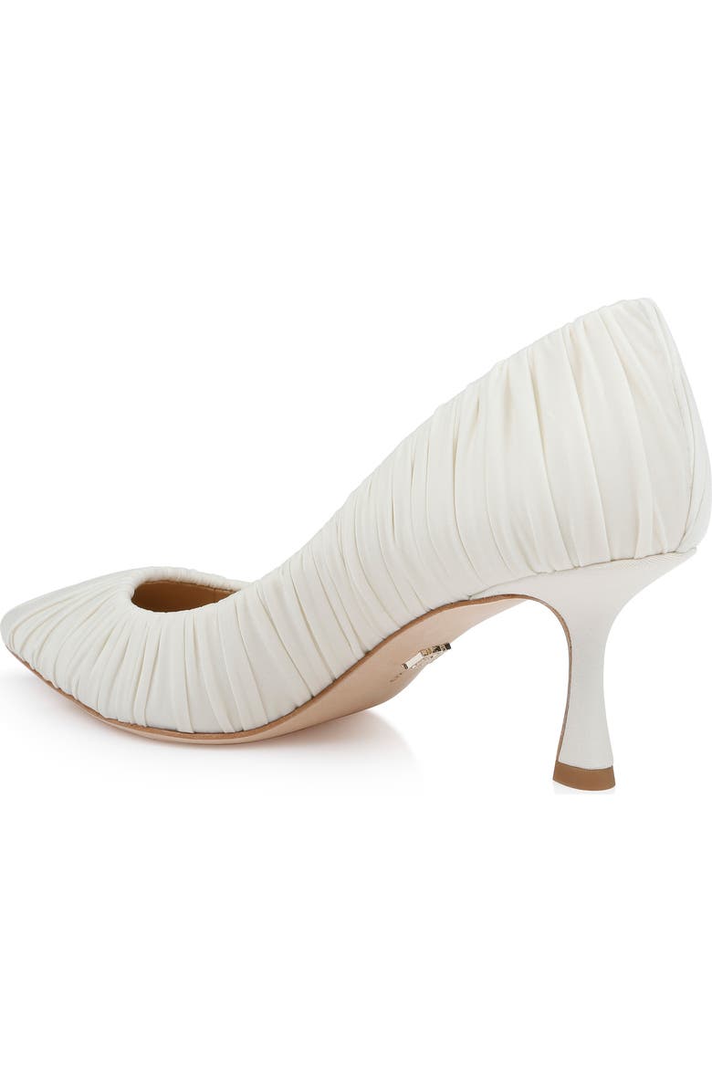 Badgley Mischka Collection Verity Pointed Toe Pump, Alternate, color, Ivory Fabric