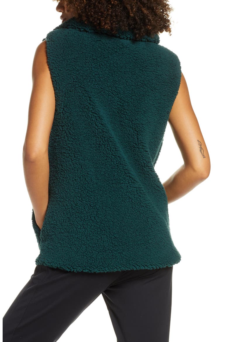 Cozy High Pile Fleece Vest, Alternate, color, GREEN PONDEROSA