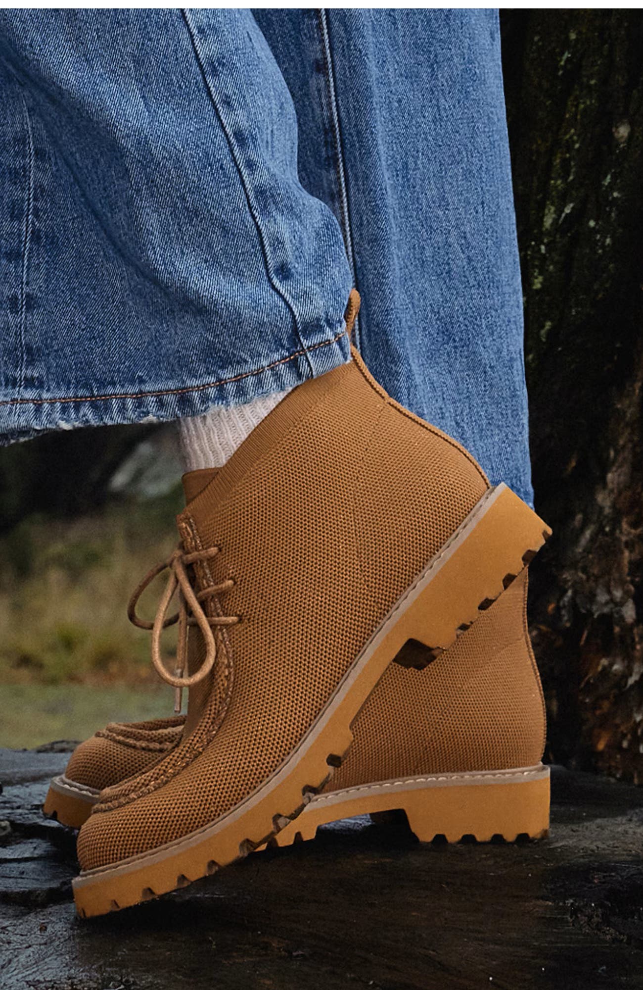 Francis Round-Toe Lug Sole Ankle Boots, Alternate, color, Caramel