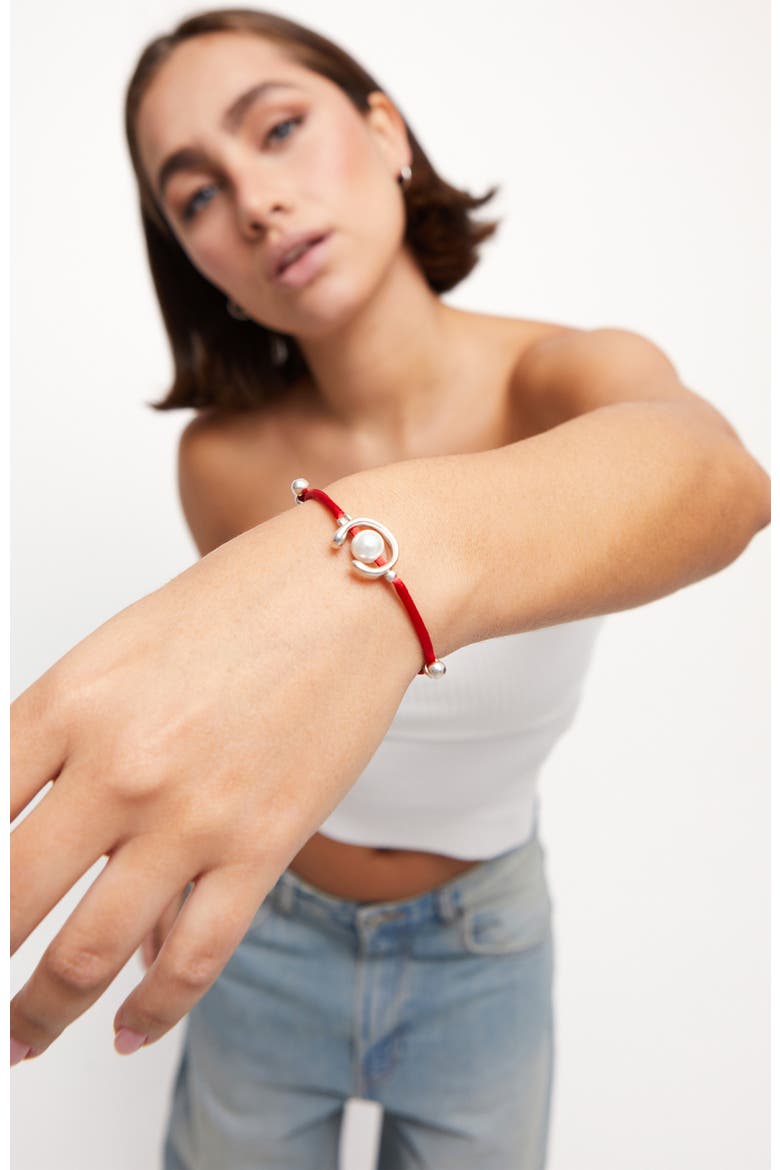 Sterling silver-plated red thread bracelet with shell pearl accessory, Alternate, color, Silver