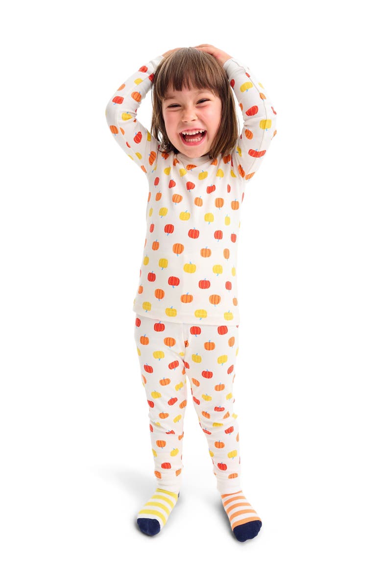 Primary Kids Organic Long Sleeve Pj Top In Candy Pumpkins, Alternate, color,