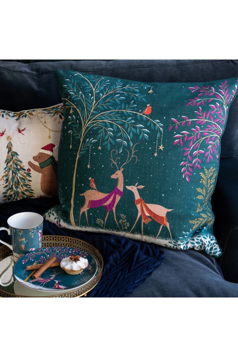 Deer Accent Throw Pillow 20" x 20", Alternate, color, Green