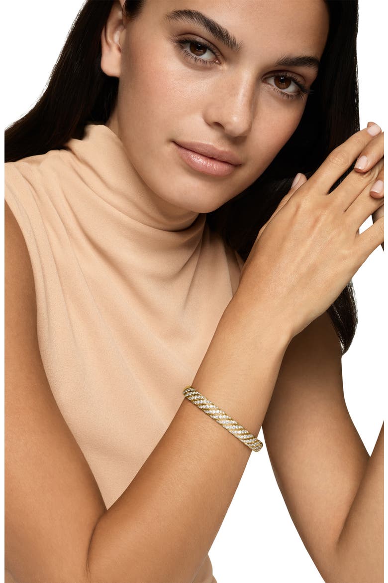 Sculpted Cable Bangle Bracelet in 18K Yellow Gold with Diamonds, 8mm, Alternate, color, DIAMOND/ YELLOW GOLD