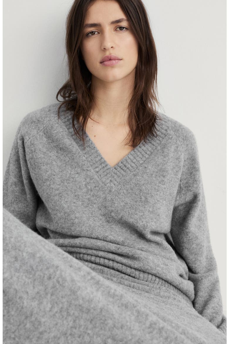 V-Neck Sweater, Alternate, color, GREY