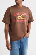 SANTO STUDIO Act Dumb Play Smart Graphic T-Shirt