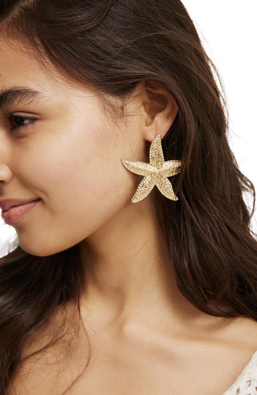 Rubi Shoes Mid Charm Earring In Up Starfish Gold
