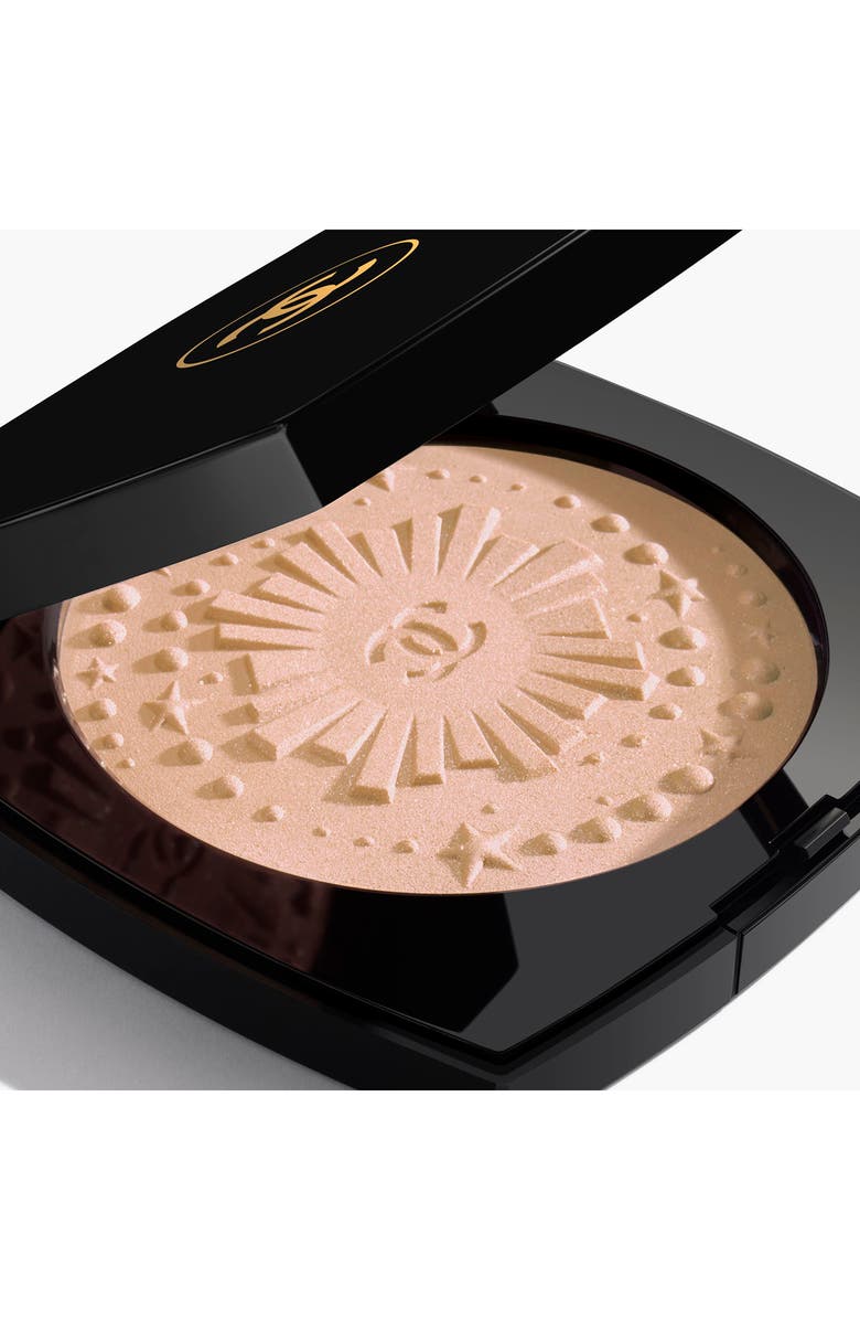 DIAMOND DUST Oversize Illuminating Powder